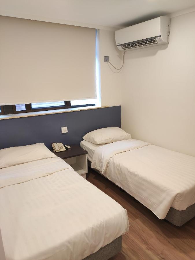 Goodrich Hotel Hong Kong Exterior photo